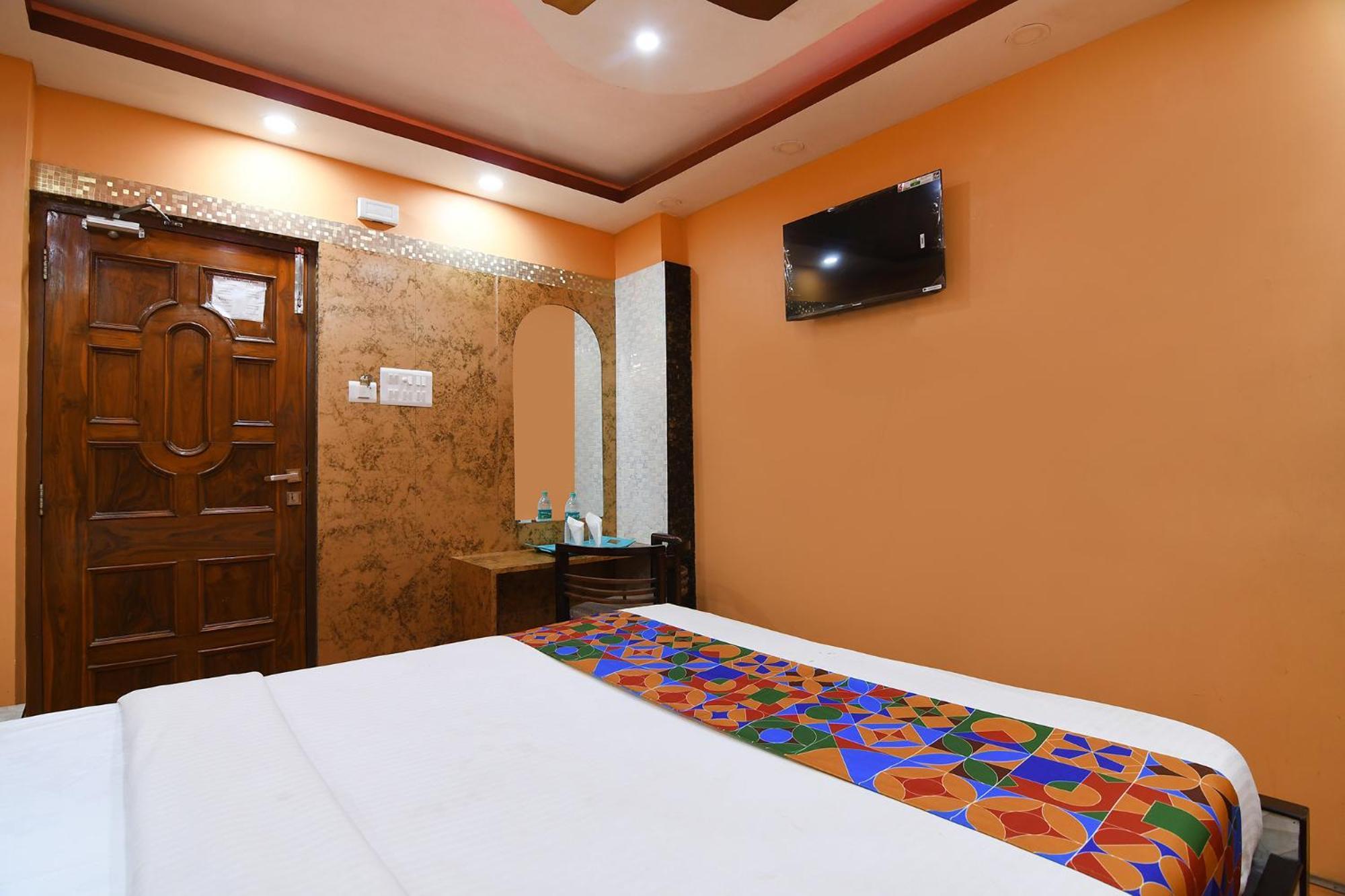 Fabexpress Wild Orchid - 800M From Medica Superspecialty Hospital Hotel Calcutta Eksteriør billede