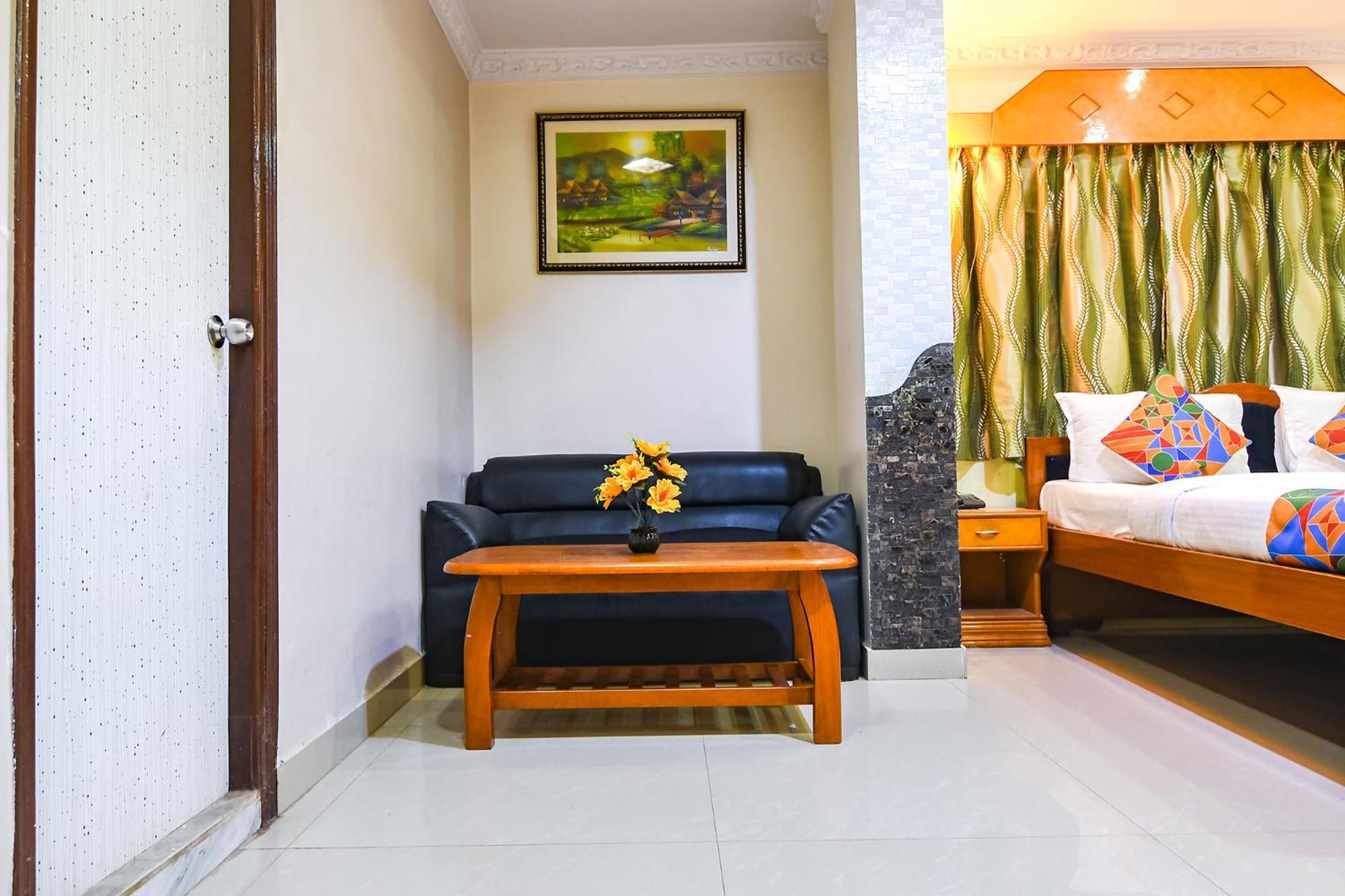 Fabexpress Wild Orchid - 800M From Medica Superspecialty Hospital Hotel Calcutta Eksteriør billede