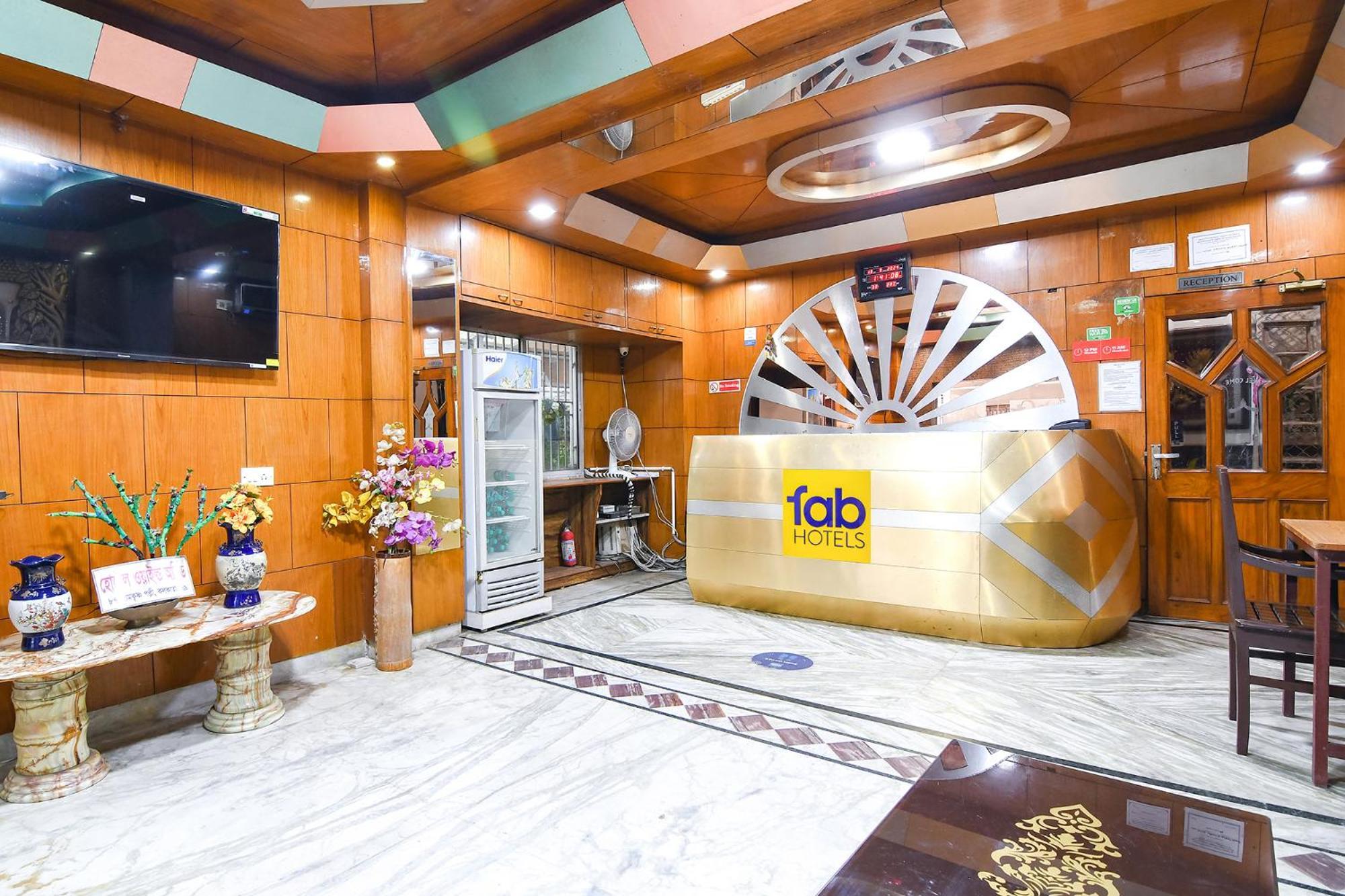 Fabexpress Wild Orchid - 800M From Medica Superspecialty Hospital Hotel Calcutta Eksteriør billede