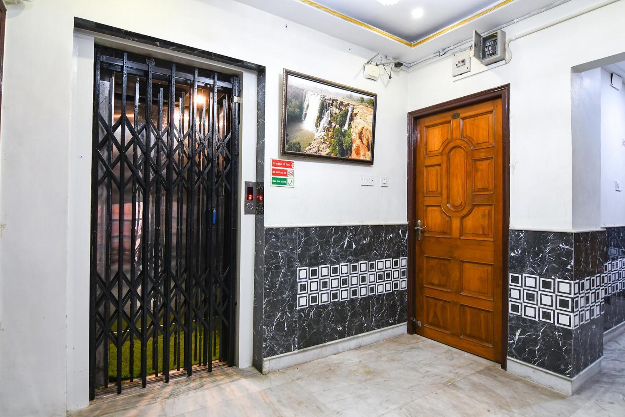 Fabexpress Wild Orchid - 800M From Medica Superspecialty Hospital Hotel Calcutta Eksteriør billede