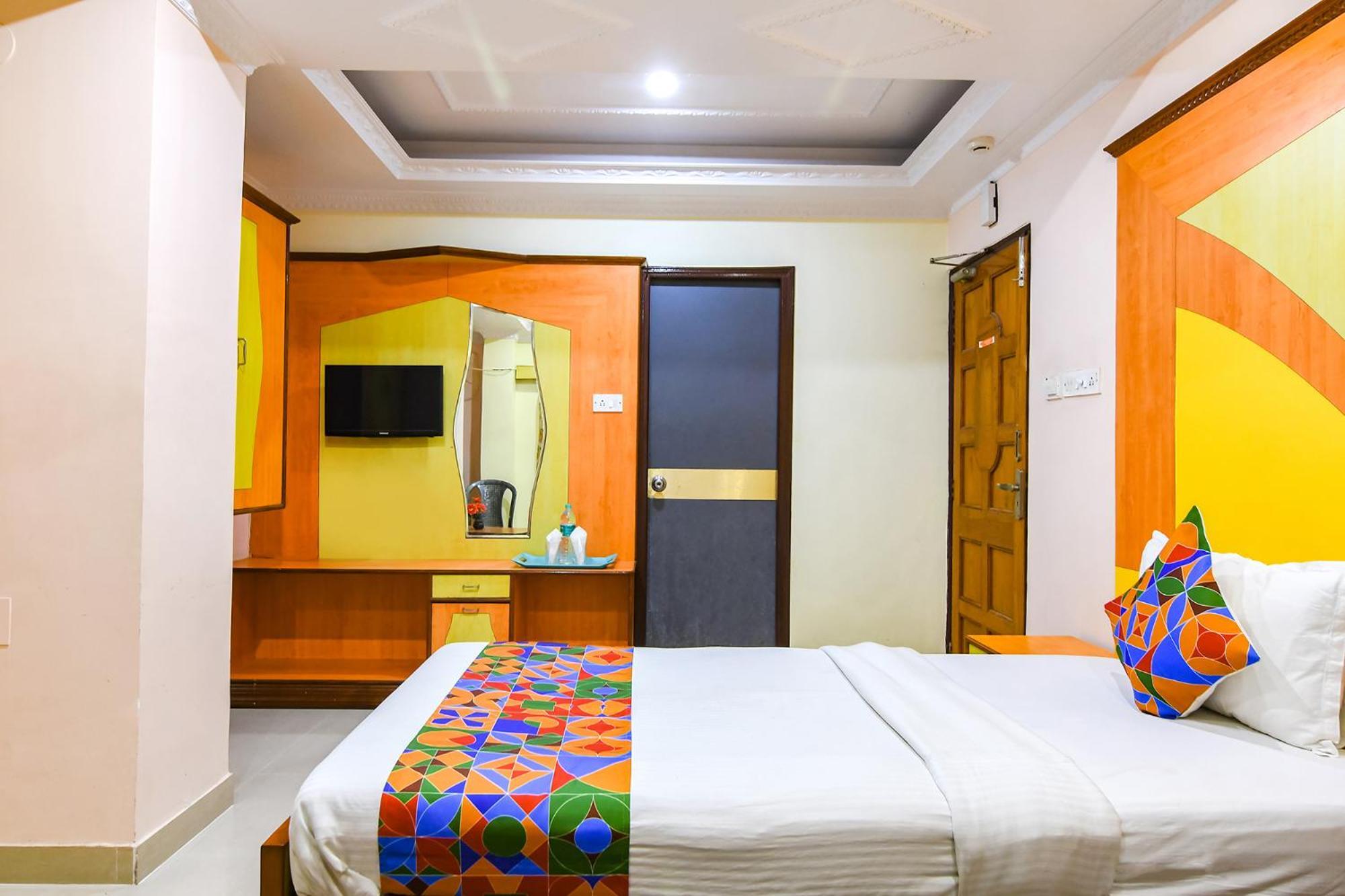 Fabexpress Wild Orchid - 800M From Medica Superspecialty Hospital Hotel Calcutta Eksteriør billede